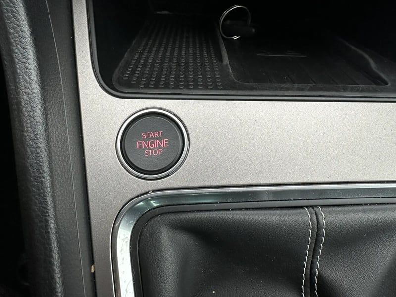 Photo de la voiture SEAT ATECA 2.0 TDI 150 ch Start/Stop Xperience