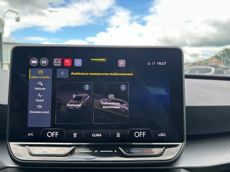 Photo de la voiture SEAT LEON 2.0 TDI 115 BVM6 Business
