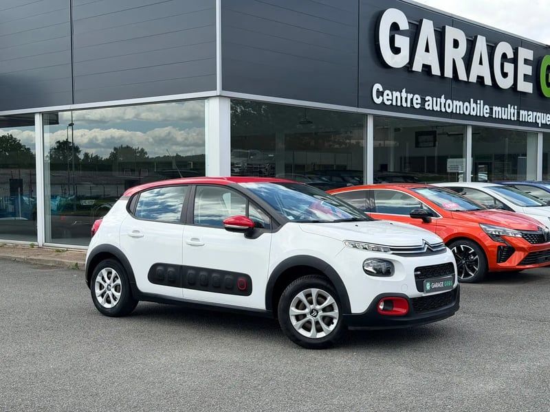 Photo de la voiture CITROEN C3 PureTech 82 Feel