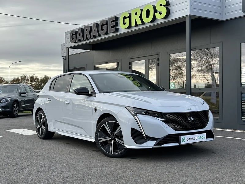 Photo de la voiture PEUGEOT 308 BlueHDi 130ch S&S EAT8 GT