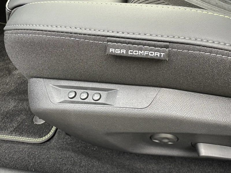 Photo de la voiture PEUGEOT 308 BlueHDi 130ch S&S EAT8 GT