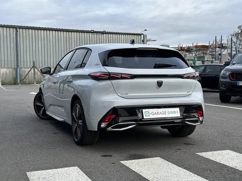 Photo de la voiture PEUGEOT 308 BlueHDi 130ch S&S EAT8 GT