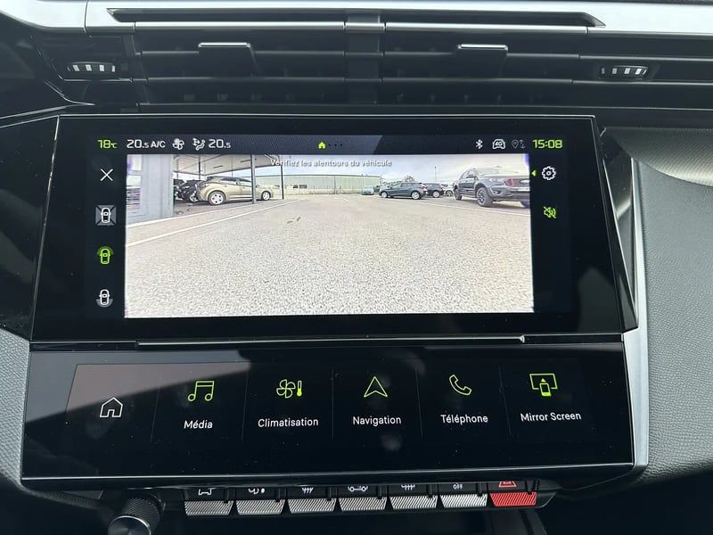 Photo de la voiture PEUGEOT 308 BlueHDi 130ch S&S EAT8 GT
