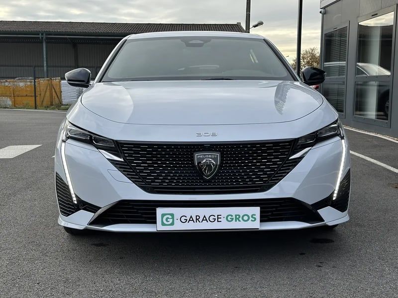 Photo de la voiture PEUGEOT 308 BlueHDi 130ch S&S EAT8 GT
