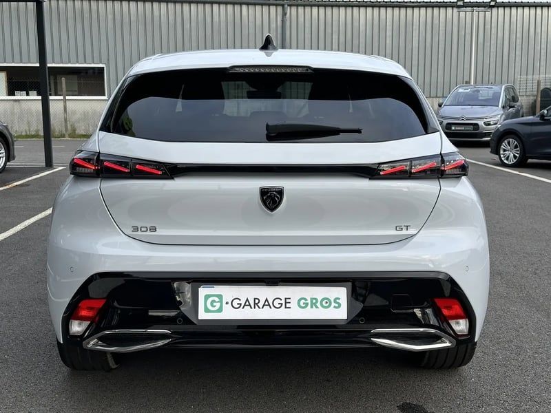 Photo de la voiture PEUGEOT 308 BlueHDi 130ch S&S EAT8 GT