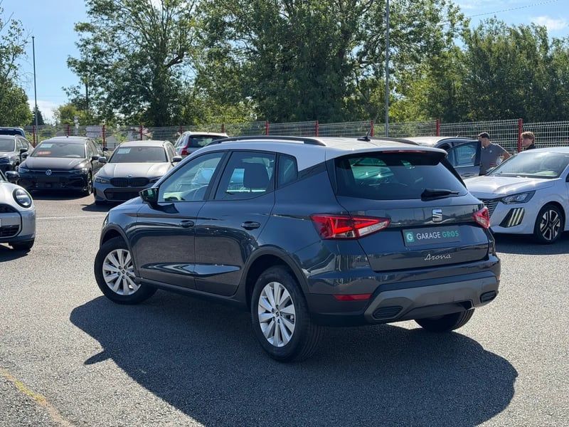 Photo de la voiture SEAT ARONA 1.0 TSI 110 ch Start/Stop BVM6 Style Business