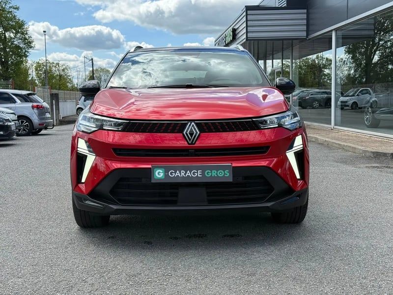 Photo de la voiture RENAULT CAPTUR E-Tech full hybrid 145 ch Techno