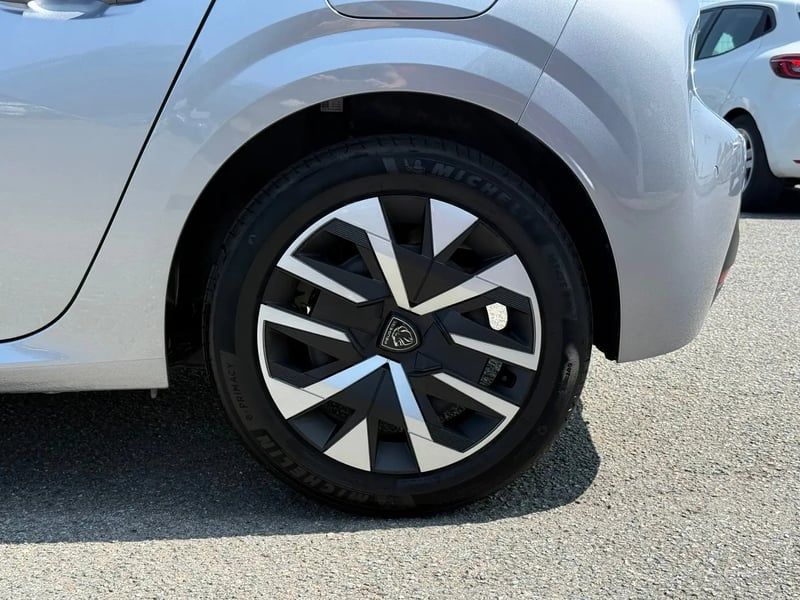 Photo de la voiture PEUGEOT 208 100 S&S BVM6 Style