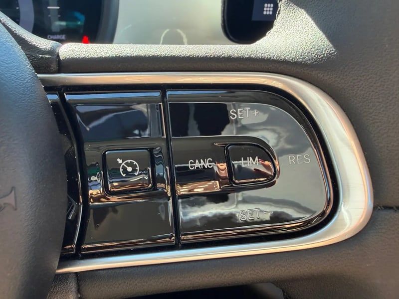 Photo de la voiture FIAT 500e BERLINE 500 e 118 ch Nouvelle 500