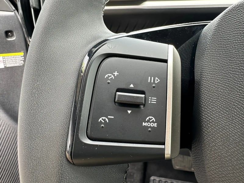 Photo de la voiture CITROEN E-C3 113 ch Max