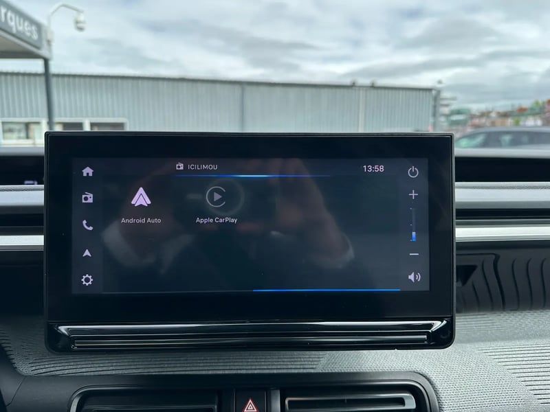 Photo de la voiture CITROEN E-C3 113 ch Max