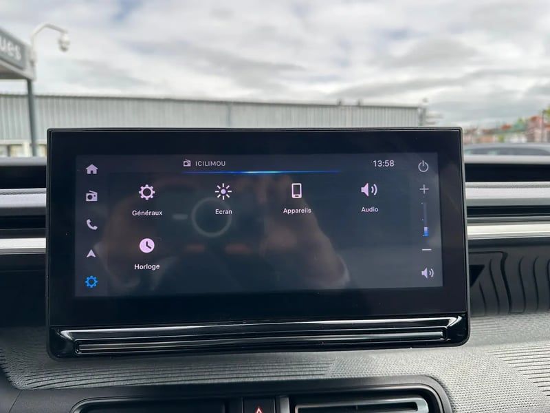 Photo de la voiture CITROEN E-C3 113 ch Max