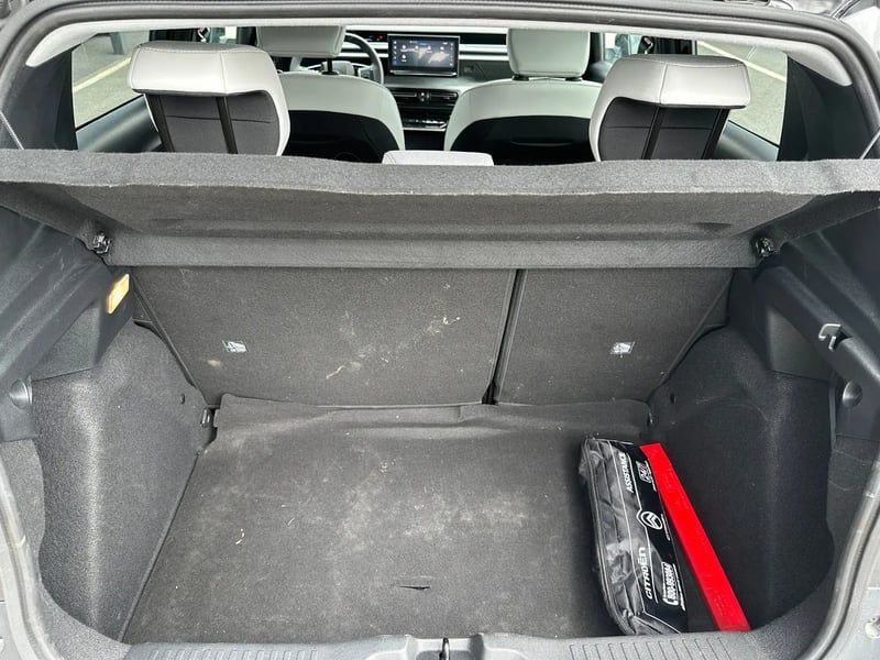 Photo de la voiture CITROEN E-C3 113 ch Max