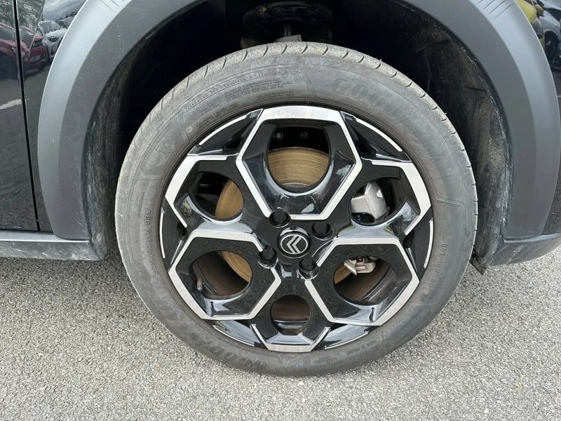 Photo de la voiture CITROEN E-C3 113 ch Max