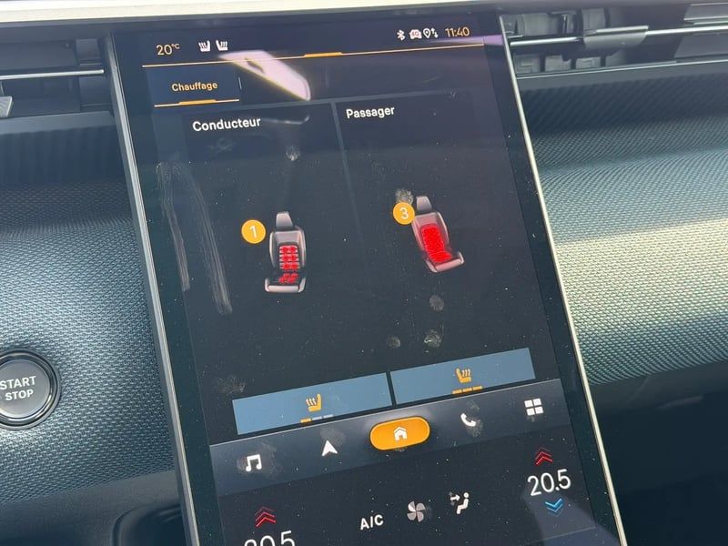 Photo de la voiture CITROEN C5 AIRCROSS HYBRIDE 145 ch e-DCS6 Max