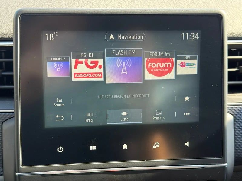 Photo de la voiture RENAULT ARKANA mild hybrid 140 EDC GSR2 Evolution