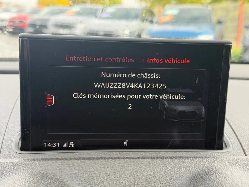 Photo de la voiture AUDI A3 SPORTBACK 40 TFSI 190 S tronic 7 Quattro Sport