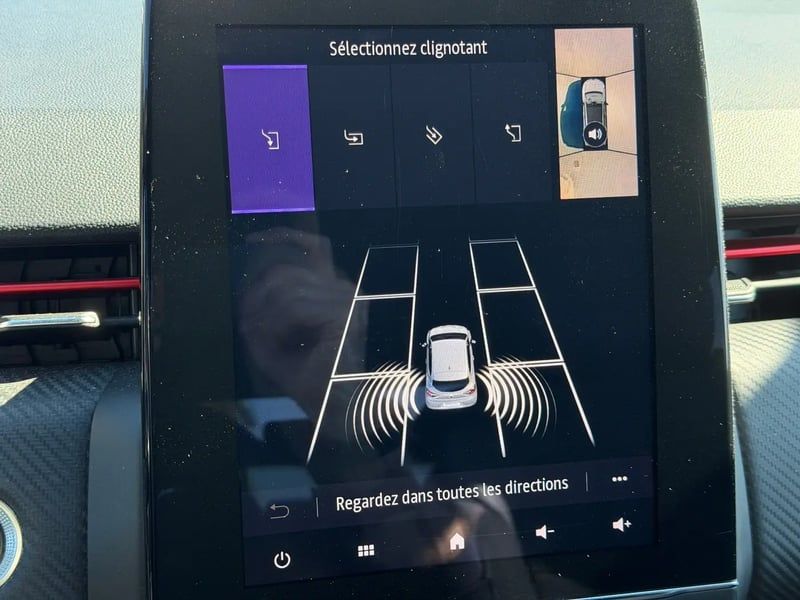 Photo de la voiture RENAULT CLIO V TCe 90 RS Line