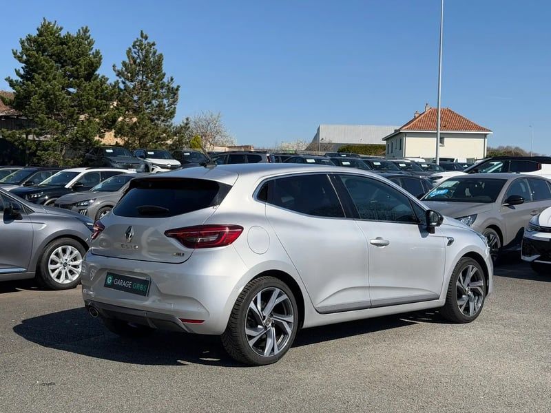 Photo de la voiture RENAULT CLIO V TCe 90 RS Line