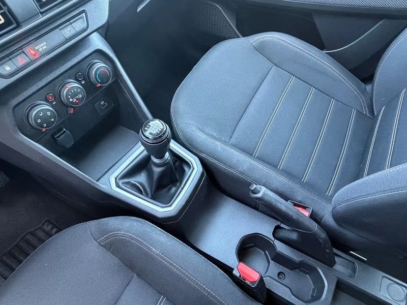 Photo de la voiture DACIA SANDERO ECO-G 100 Stepway Expression
