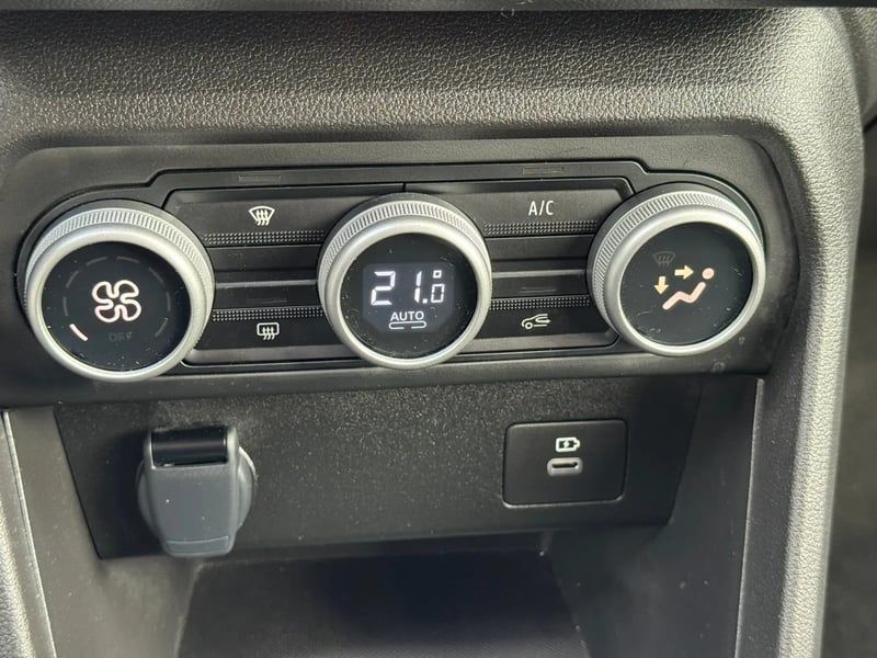 Photo de la voiture DACIA JOGGER ECO-G 100 7 places GSR2 Expression