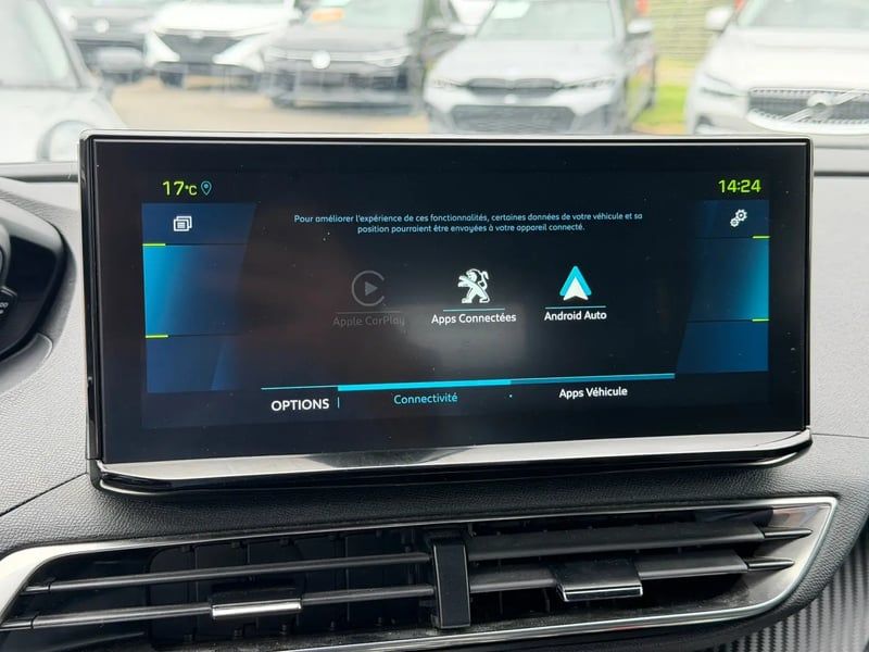 Photo de la voiture PEUGEOT 3008 Hybrid 180 e-EAT8 Allure Pack