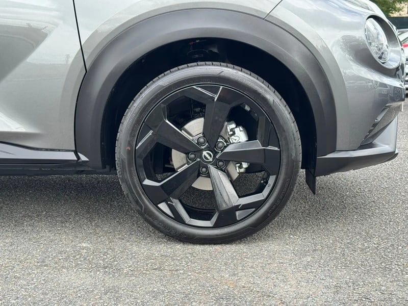 Photo de la voiture NISSAN JUKE 2023.5 DIG-T 114 Tekna