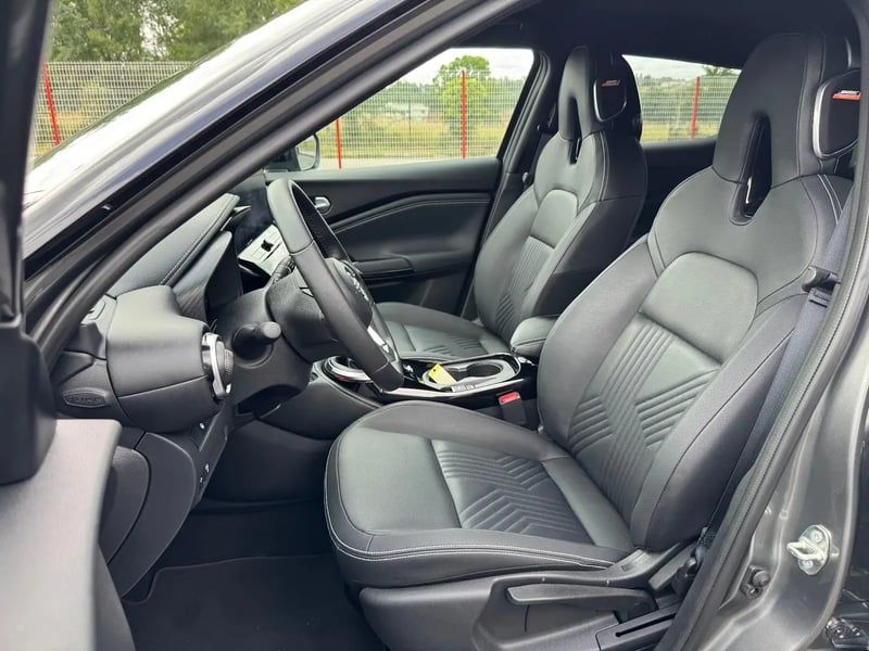Photo de la voiture NISSAN JUKE 2023.5 DIG-T 114 Tekna
