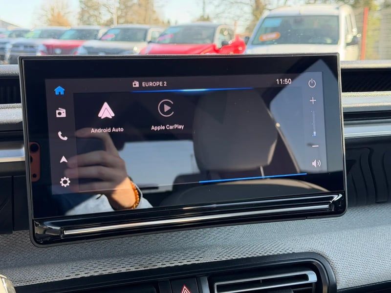 Photo de la voiture CITROEN C3 Turbo 100 ch BVM6 Max