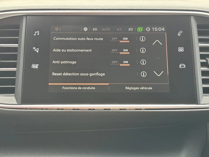 Photo de la voiture PEUGEOT 308 PureTech 130ch S&S BVM6 Allure