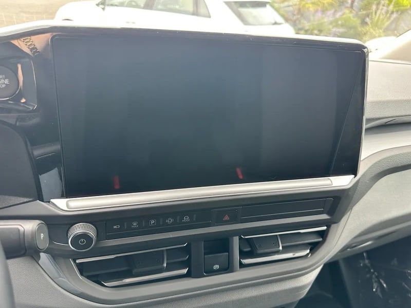 Photo de la voiture VOLKSWAGEN TRANSPORTER PROCAB L1H1 2.0 TDI 170 BVA8 BUSINESS