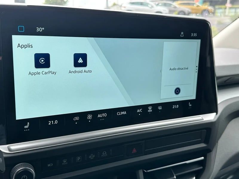 Photo de la voiture VOLKSWAGEN TRANSPORTER PROCAB L1H1 2.0 TDI 170 BVA8 BUSINESS