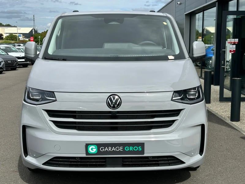 Photo de la voiture VOLKSWAGEN TRANSPORTER PROCAB L1H1 2.0 TDI 170 BVA8 BUSINESS