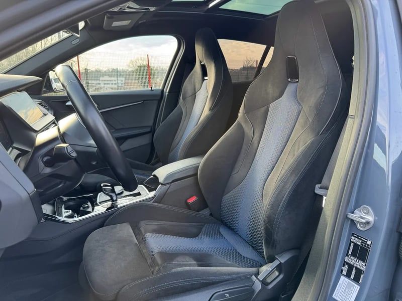 Photo de la voiture BMW SERIE 1 F40 118d 150 ch BVA8 M Sport