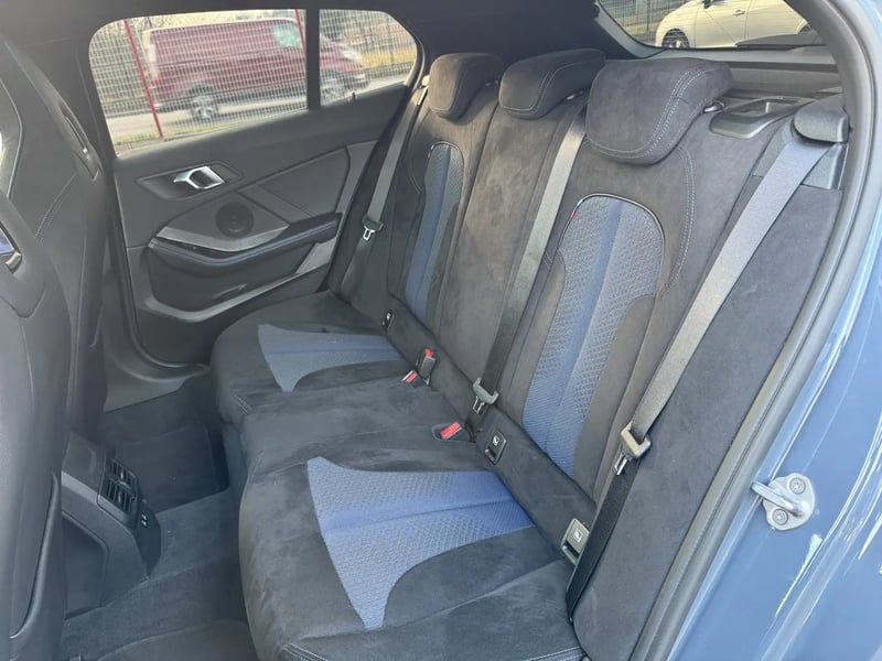 Photo de la voiture BMW SERIE 1 F40 118d 150 ch BVA8 M Sport