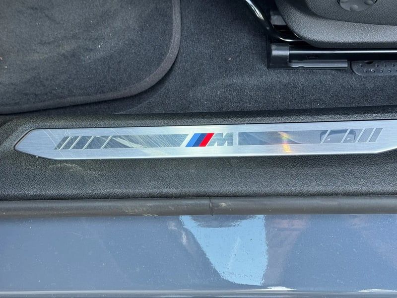 Photo de la voiture BMW SERIE 1 F40 118d 150 ch BVA8 M Sport