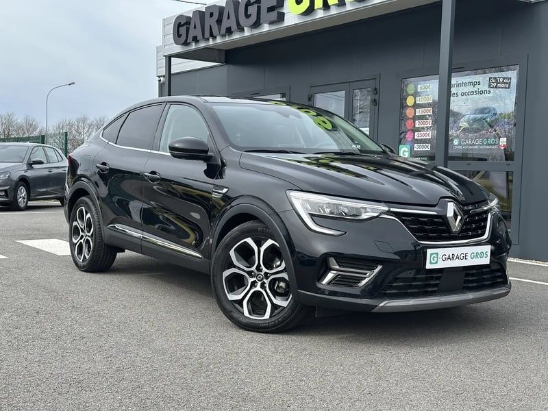Photo de la voiture RENAULT ARKANA E-Tech hybride 145 - 22 Techno