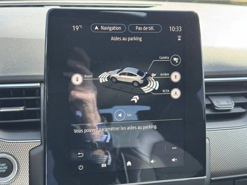 Photo de la voiture RENAULT ARKANA E-Tech hybride 145 - 22 Techno