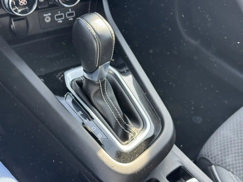 Photo de la voiture RENAULT ARKANA E-Tech hybride 145 - 22 Techno