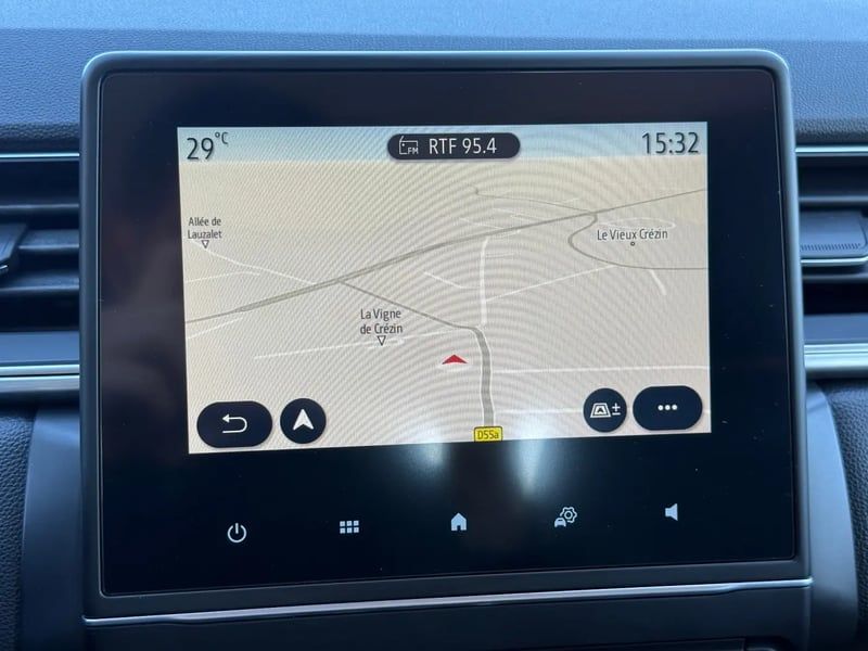 Photo de la voiture RENAULT CAPTUR TCe 90 - 21 Intens