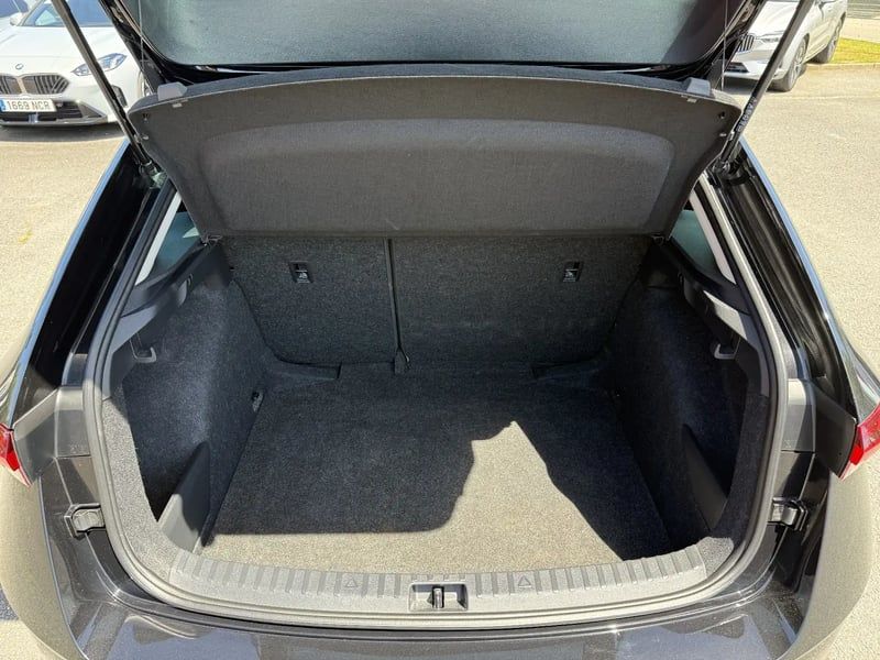 Photo de la voiture SKODA SCALA 1.0 TSI Evo 2 116 ch BVM6 Selection