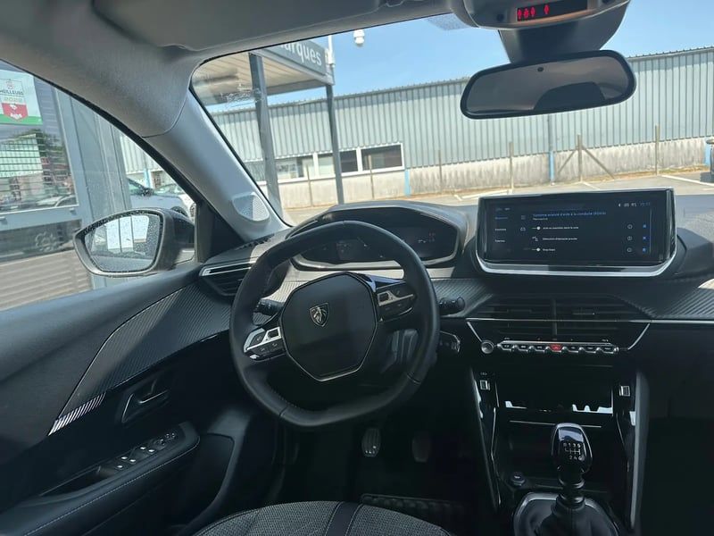 Photo de la voiture PEUGEOT 208 100 S&S BVM6 Allure