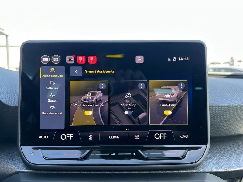 Photo de la voiture SEAT LEON SPORTSTOURER 2.0 TDI 115 BVM6 Business