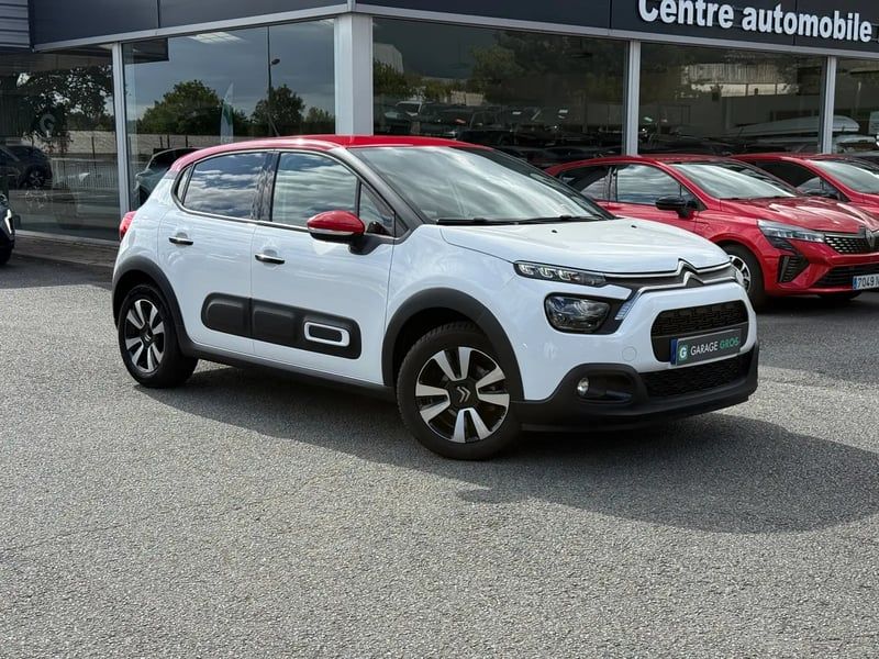 Photo de la voiture CITROEN C3 PureTech 83 S&S BVM5 Shine