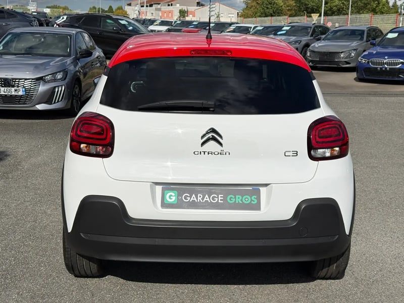 Photo de la voiture CITROEN C3 PureTech 83 S&S BVM5 Shine