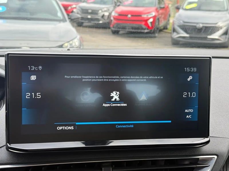 Photo de la voiture PEUGEOT 3008 BlueHDi 130ch S&S BVM6 Active Pack