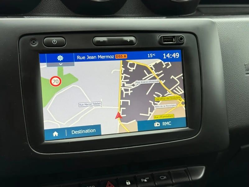 Photo de la voiture DACIA DUSTER Blue dCi 115 4x2 SL Techroad