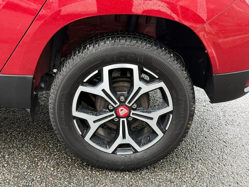 Photo de la voiture DACIA DUSTER Blue dCi 115 4x2 SL Techroad