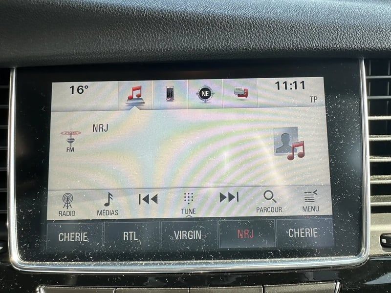 Photo de la voiture OPEL MOKKA X 1.6 CDTI - 136 ch 4x2 BVA6 Midnight Edition