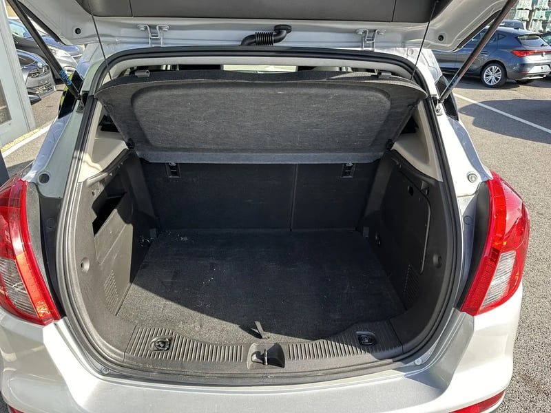 Photo de la voiture OPEL MOKKA X 1.6 CDTI - 136 ch 4x2 BVA6 Midnight Edition